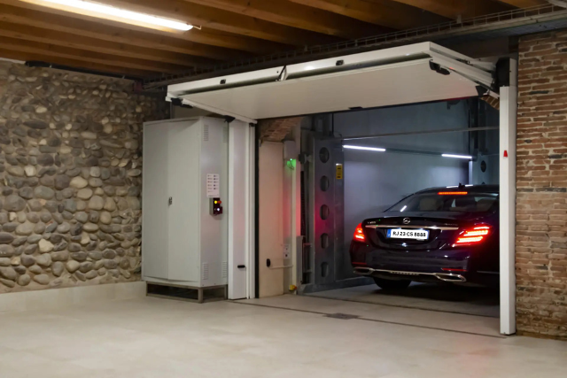 Car Elevator